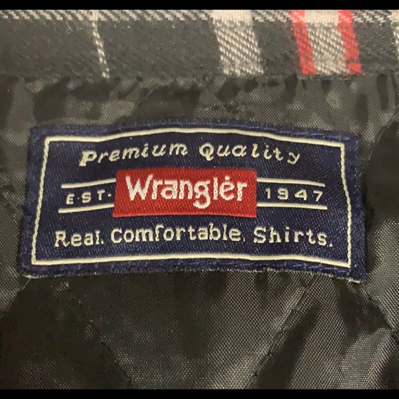 Wrangler Red Black Plaid Quilted Lined Flannel Shirt Jacket 4 Pockets Medium - Picture 7 of 10